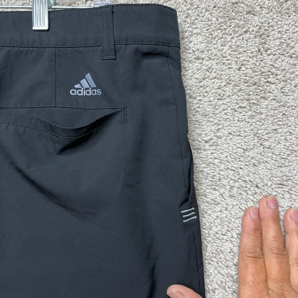 Adidas Short Men 40 Black Stretch Waistband Flat Front Performance 3 Stripes EUC